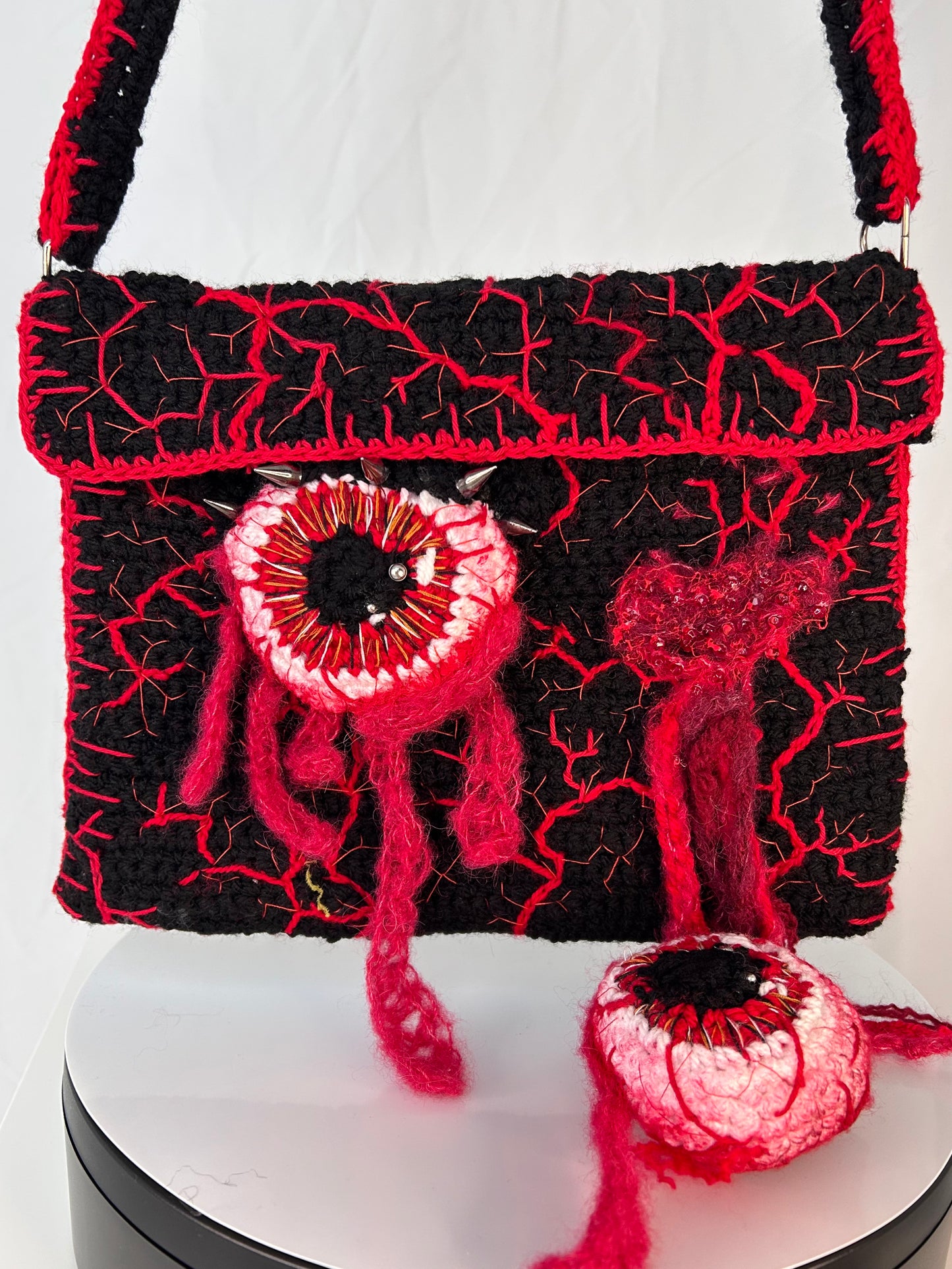 Eyeball Bag