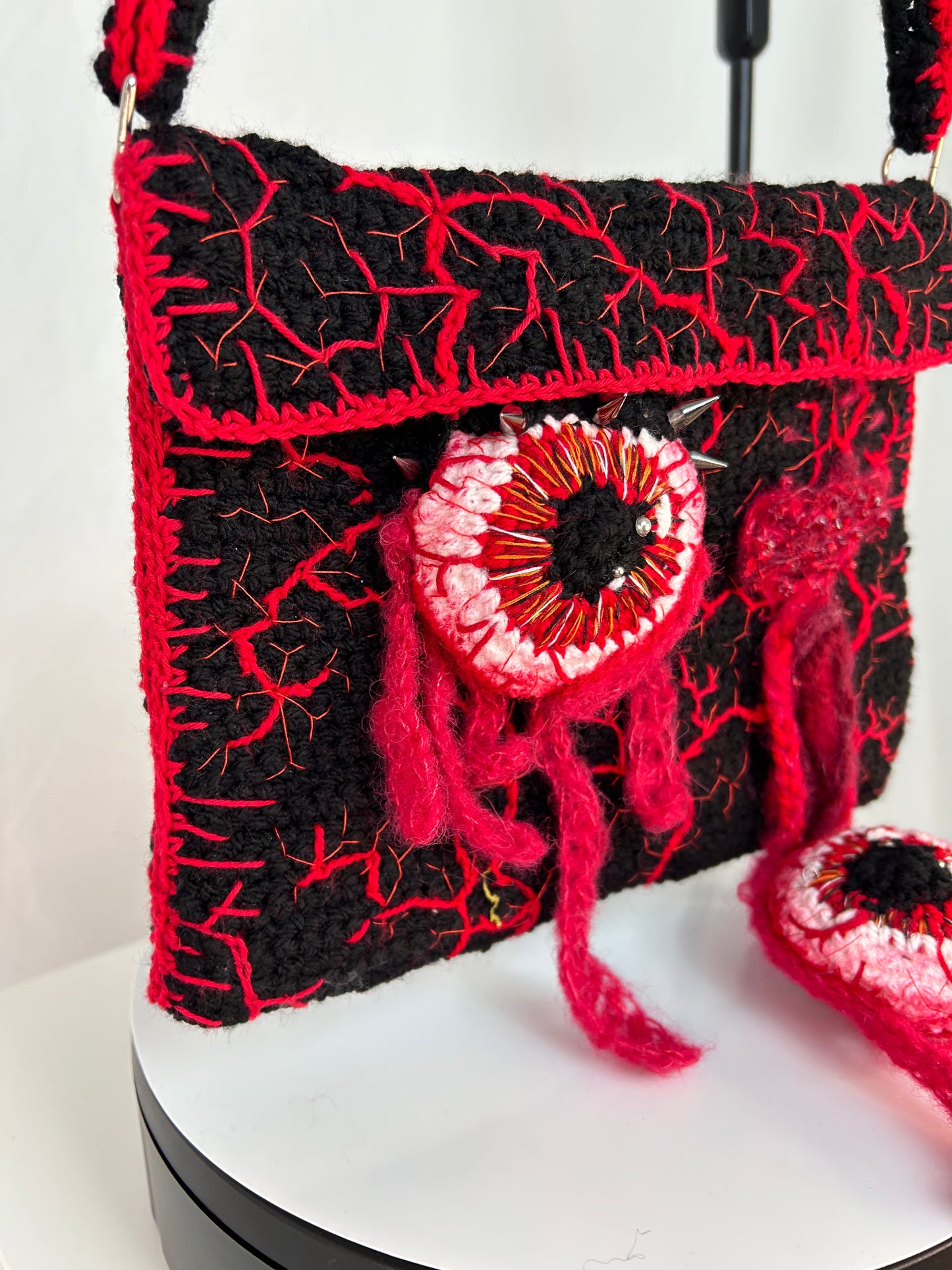 Eyeball Bag